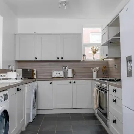 Heart Of Saltburn, Free Parking, Family Stays, Contractors - Scandi Apartmán *
