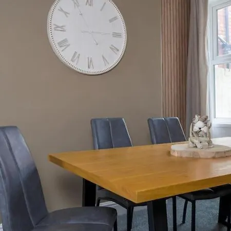 Heart Of Saltburn, Free Parking, Family Stays, Contractors - Scandi * Saltburn-by-the-Sea