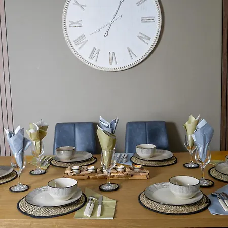 Apartment Heart Of Saltburn, Free Parking, Family Stays, Contractors - Scandi