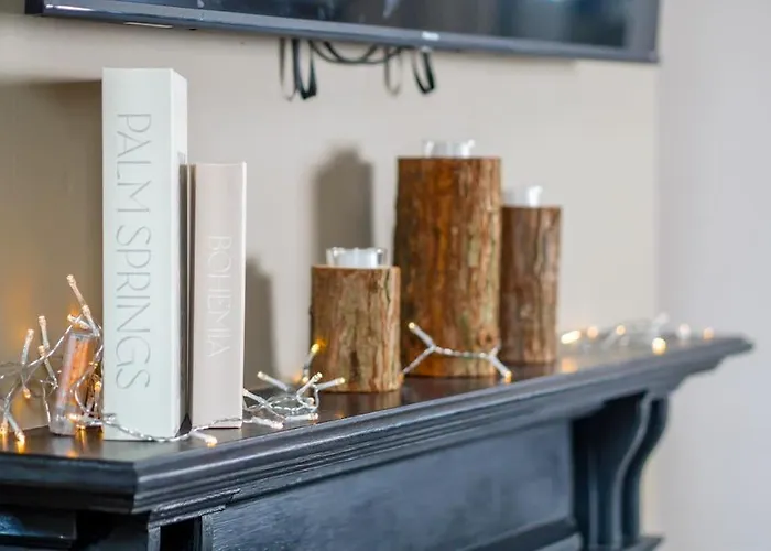 Heart Of Saltburn, Free Parking, Family Stays, Contractors - Scandi * Saltburn-by-the-Sea