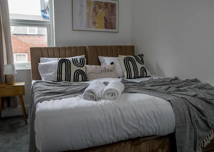 Heart Of Saltburn, Free Parking, Family Stays, Contractors - Scandi