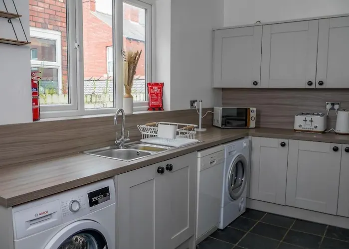 Apartment Heart Of Saltburn, Free Parking, Family Stays, Contractors - Scandi